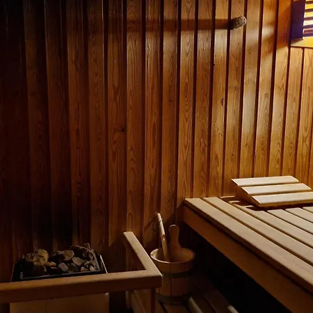 Chesa Bellaval, Haus Chamuotsch 3 1 2-zimmerwohnung アパート