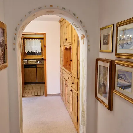 Chesa Bellaval, Haus Chamuotsch 3 1 2-zimmerwohnung アパート *
