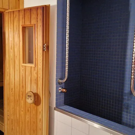 Chesa Bellaval, Haus Chamuotsch 3 1 2-zimmerwohnung