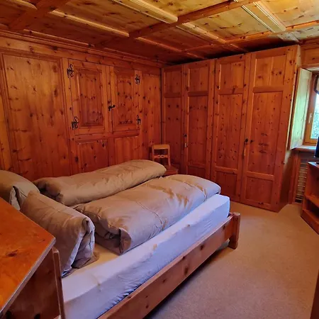 Chesa Bellaval, Haus Chamuotsch 3 1 2-zimmerwohnung Silvaplana