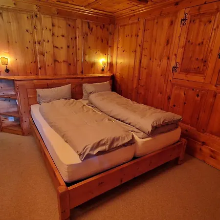 Chesa Bellaval, Haus Chamuotsch 3 1 2-zimmerwohnung Silvaplana